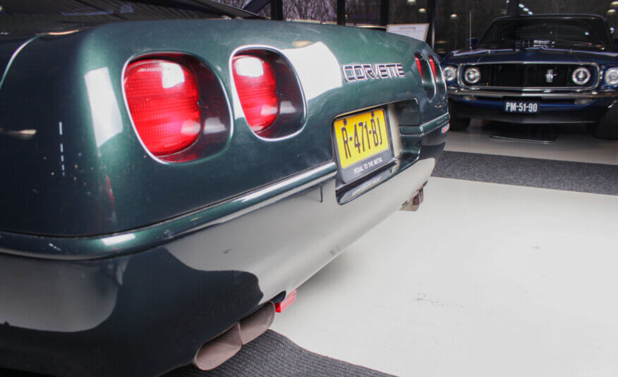 1991 Chevrolet Corvette ZR1 Polo Green