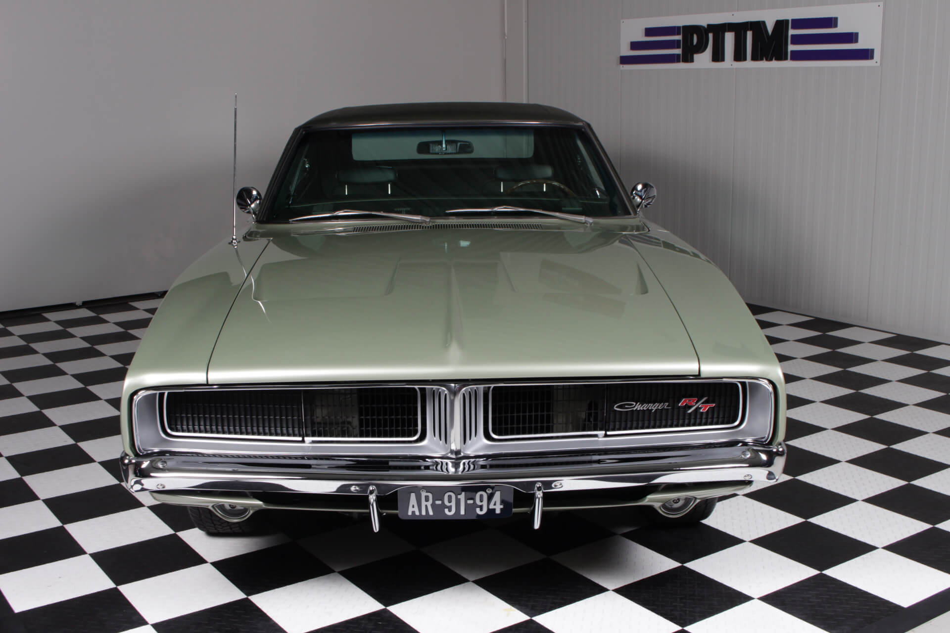 1969 Dodge Charger RT 440 restored