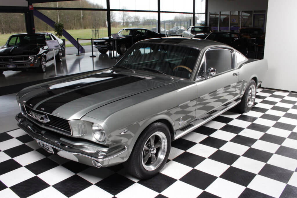 1966 Ford Mustang Fastback 4-speed
