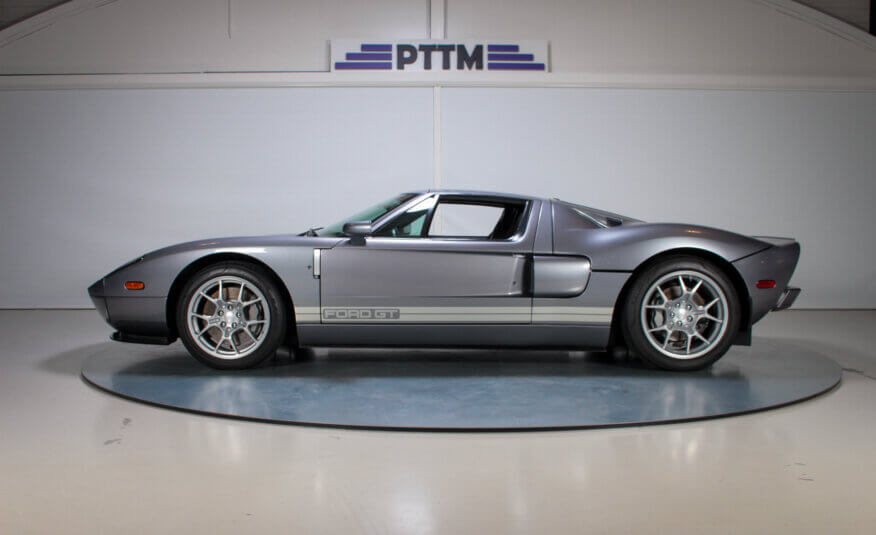 2006 Ford GT