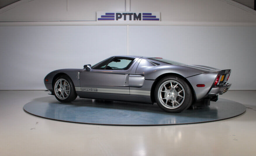 2006 Ford GT