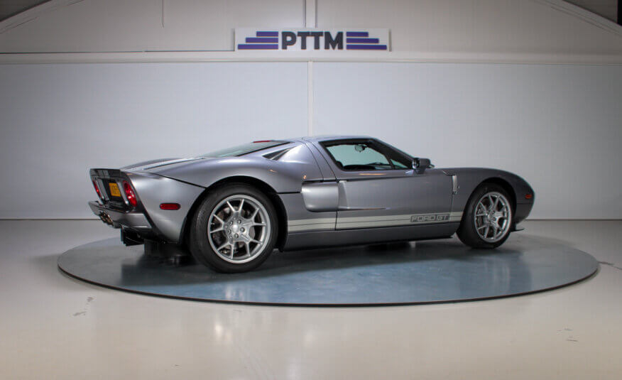 2006 Ford GT