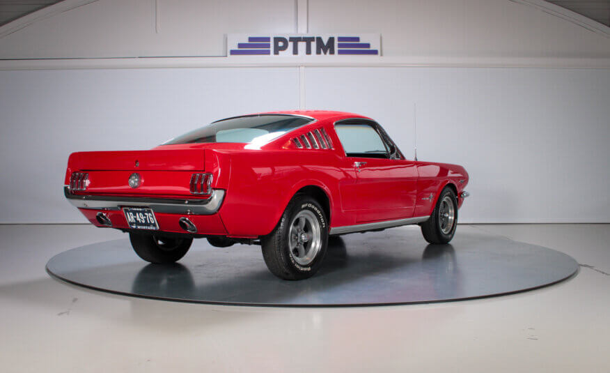 1966 Ford Mustang Fastback 2+2