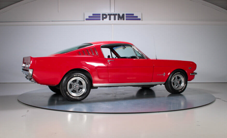 1966 Ford Mustang Fastback 2+2