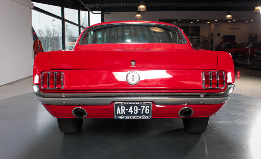 1966 Ford Mustang Fastback 2+2