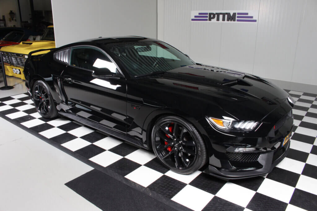 2015 Ford Mustang GT 5.0 Shelby Package