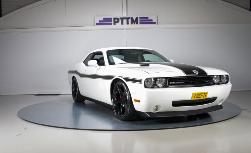 2010 Dodge Challenger – Wedding Rental