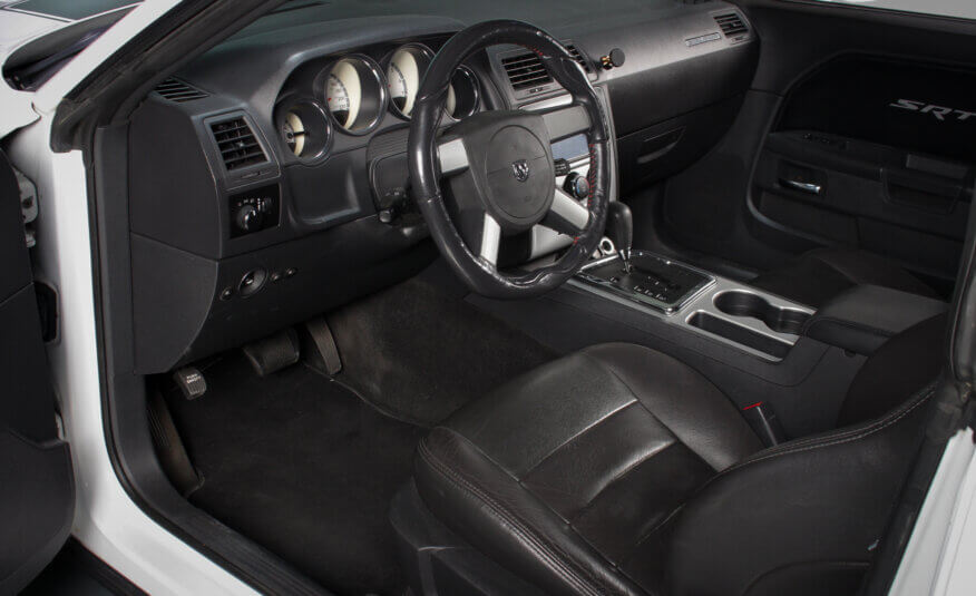 2010 Dodge Challenger – Wedding Rental