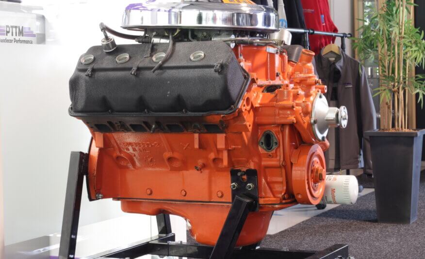 426 Hemi Engine 1968