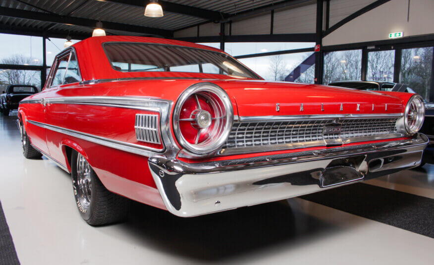 1963,5 Ford Galaxie 500 427 R-Code 4 speed SOLD